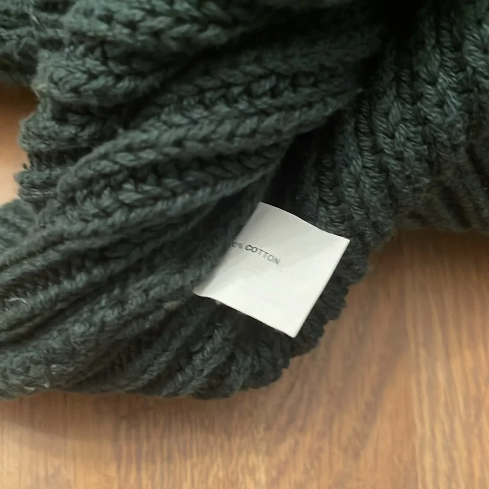 GAP KIDS 100% cotton sweater